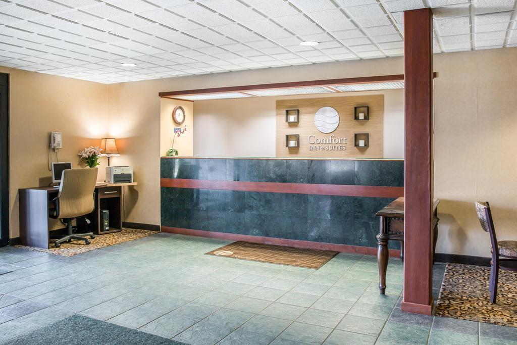 Comfort Inn & Suites Maumee - Toledo I80-90 Eksteriør billede
